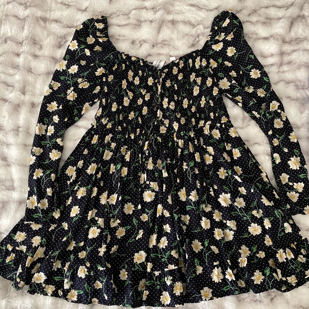 Dark Navy Polka-dot skater dress with daisy motif